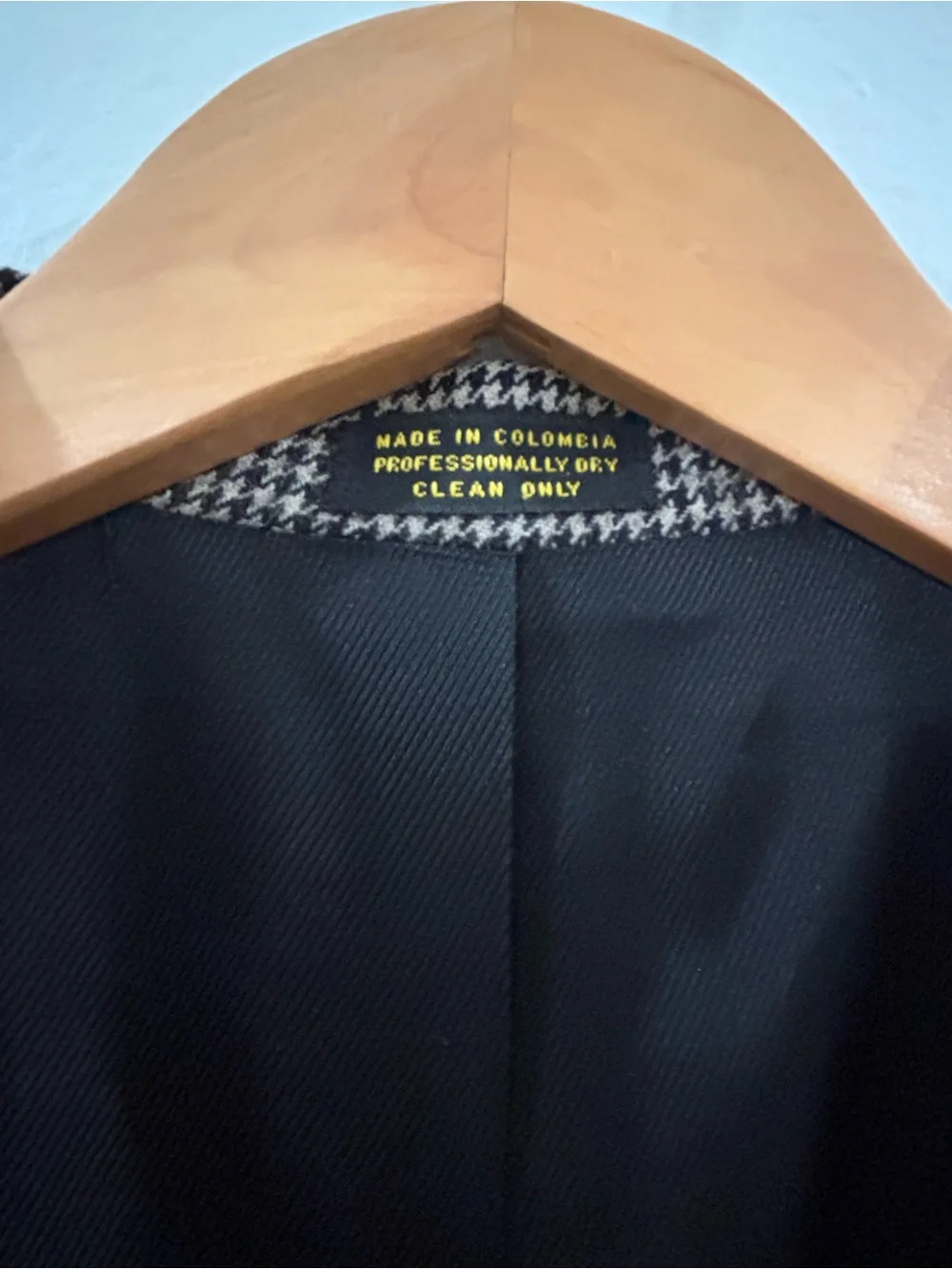 Oscar de la Renta Double-Breasted Houndstooth Blazer in Brown and Black